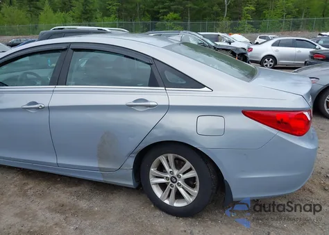 2013 Hyundai Sonata Gls z USA, uszkodzony, nr VIN 5NPEB4AC7DH784332